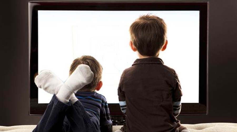 Too much TV linked to bullying risks