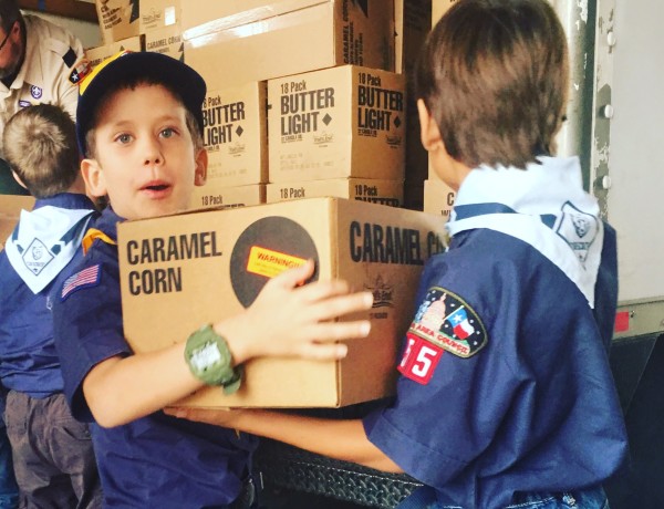 Mom Shares How Scouts Are Giving Back to Soldiers