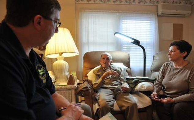 101-Year-Old Eagle Donates His Scouting Treasures